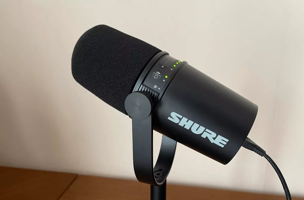 Shure MV7